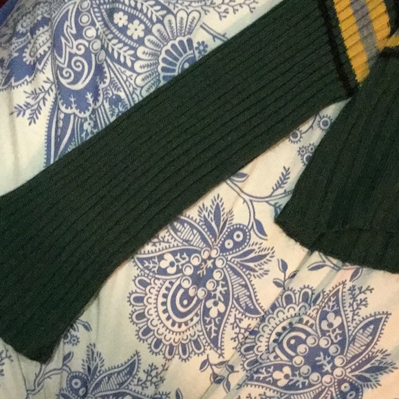 Long sleeved crop top - Picture 3 of 5